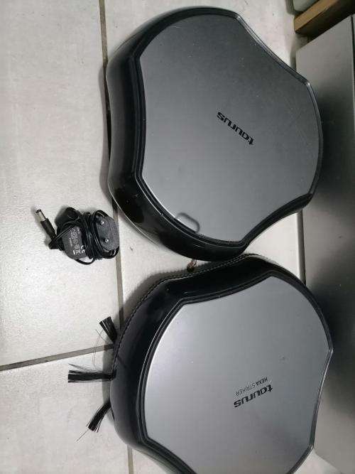 Bagless Vacuums *MID MOMTH DEALS*2 X FAULTY TAURUS ROBOT VACUUM